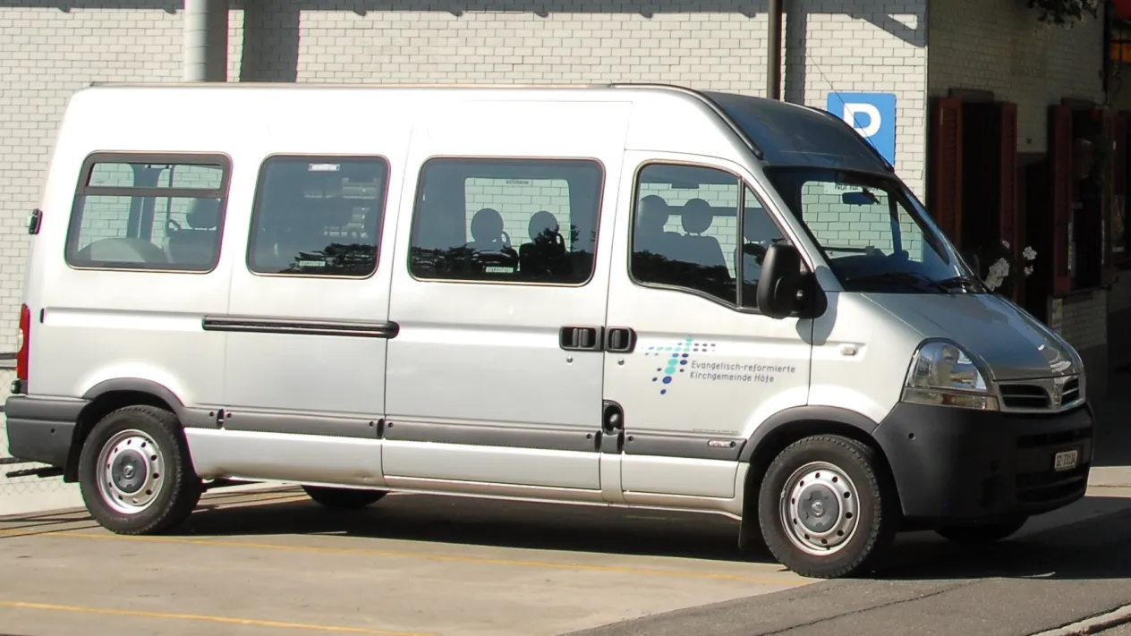 Kirchenbus (00000002) (Foto: Tanja Brazerol) Kirchenbus (00000002) (Foto: Tanja Brazerol)